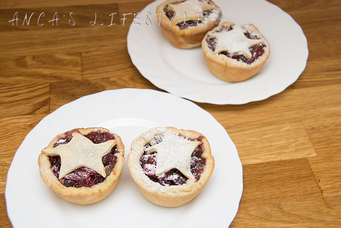 01 Mince pies GBBO
