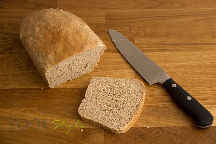 01 Wholemeal bread