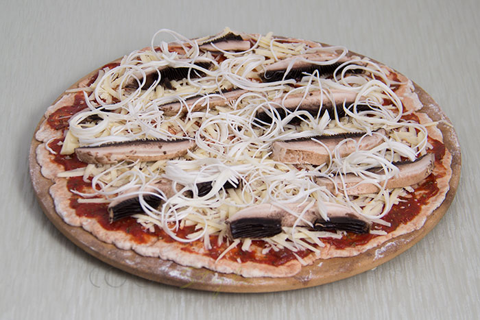 02 Pizza with chilal cheese recipe