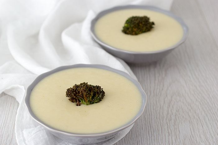 02 Stilton and broccoli soup