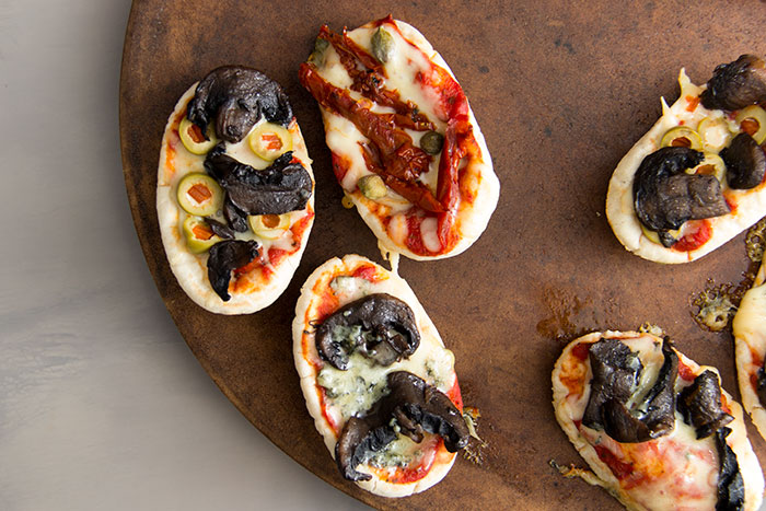 3 Mini Pizzas