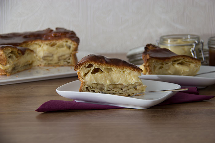 Banoffee Eclair Cake